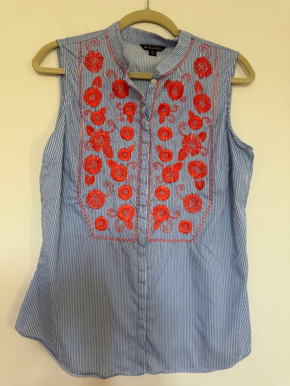 Brooks Brothers Striped Floral Embroidered Sleeveless Top Boho Chic Coastal - 10